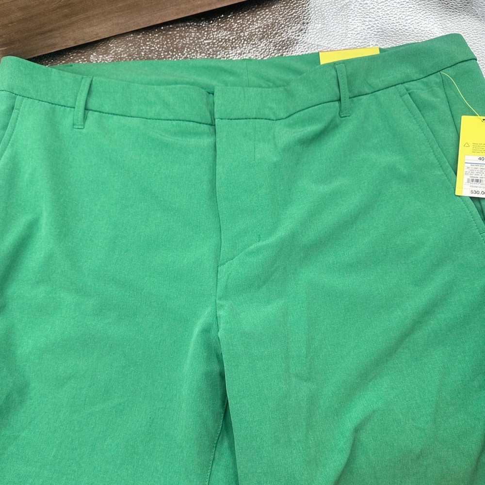 All in Motion men’s golf shorts